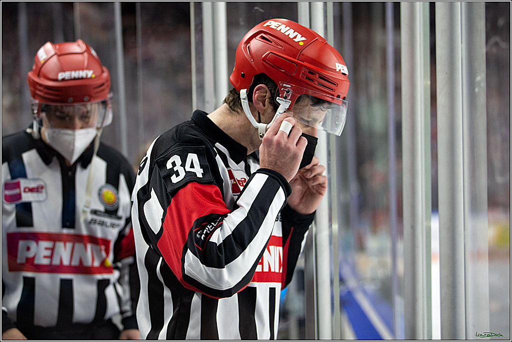 PENNY DEL;  Koelner Haie - Eisbaeren Berlin; Koeln, 12.04.2022